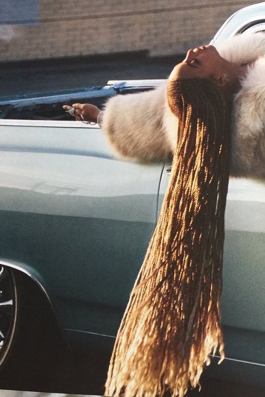 Jonathzn's tweet photo. Beyoncé. https://t.co/FI9cno51KN