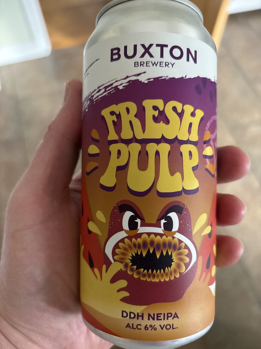 Moving on to this, Buxton quiet local to me. An NEIPA 6%. Still a decent 3.7/5