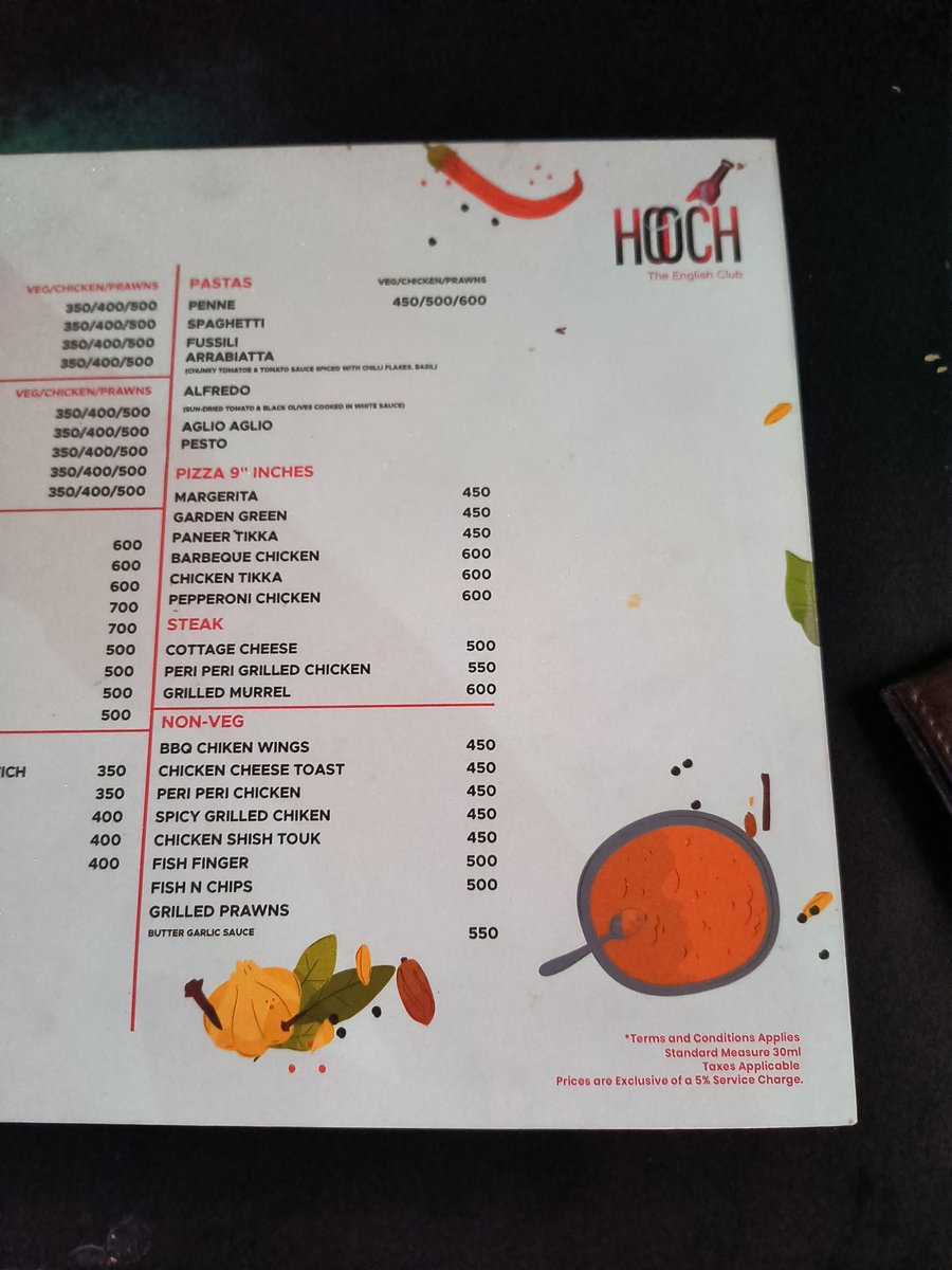 Ramakrishnak142's tweet photo. #Zomato
Why you cheating customers I would like to know just because of you insulting happened infornt of friends in the restaurant 

Need justice regarding my order https://t.co/N8pFeIDSw5