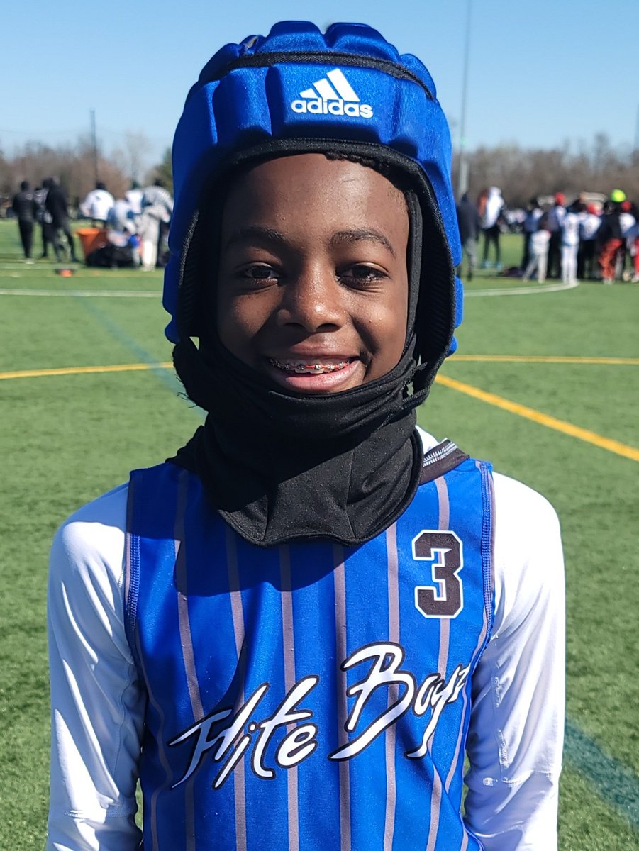 THEPLATFORMDR's tweet image. #PlayerHighlight 🔦
DR7 - St. Louis 🏈
(via @StatZ_G)

ATH Ty Hilton (7th grade) - son of NFL vet T.Y. Hilton, shined bright on both sides of the football. He made several game impacting plays. Hilton has speed, hands, &amp;amp; great ball tracking skills. Get this kid on your radar NOW!