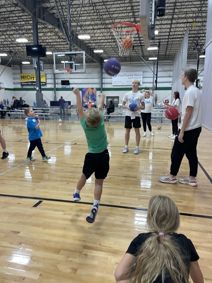 PlayitfwdNE's tweet photo. Looking for a fun way to learn multiple sports, practice movement and agility and get coached by some of the best high school athletes in the area? 🏀⚽️🏐

Sign up for Play It Forward's Spring Multi-Sport Camp at https://t.co/aExAyVI1Z9

April 12 - May 10 (Saturday Mornings)
9:30am - 10:30am
PreK - 2nd Grade
Millard West HS & Skutt Catholic HS
#kidscoachingkids #playitforwardne