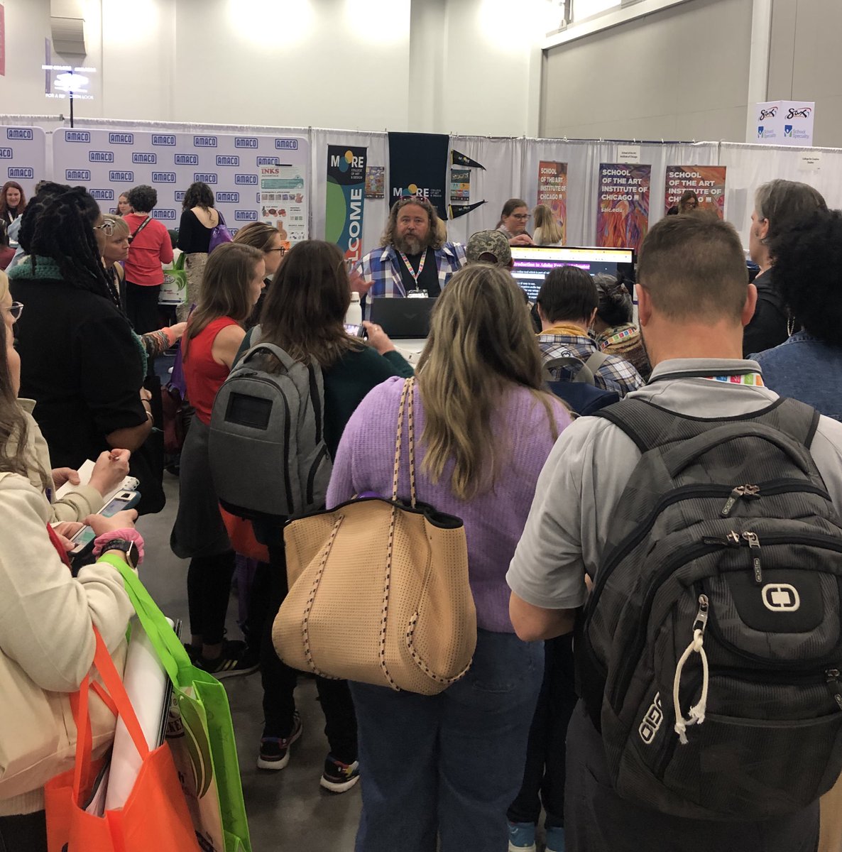 timneedles's tweet photo. Great 1st day of @NAEA conference in Louisville presenting on @AdobeExpress with animation and laser etching in #art classes, making art and exploring Louisville, Kentucy! https://t.co/UMKgYLedF4