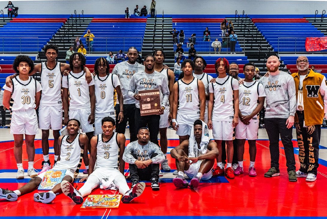 RashadBryant_'s tweet image. First I would like to Thank God for this incredible journey with my brothers . Thank you to my coaches and all supporters at Whitehaven for making my senior year special.
32-4
Final 4 appearance
Regional champions
District champions
City champions
76 National Highschool Rank