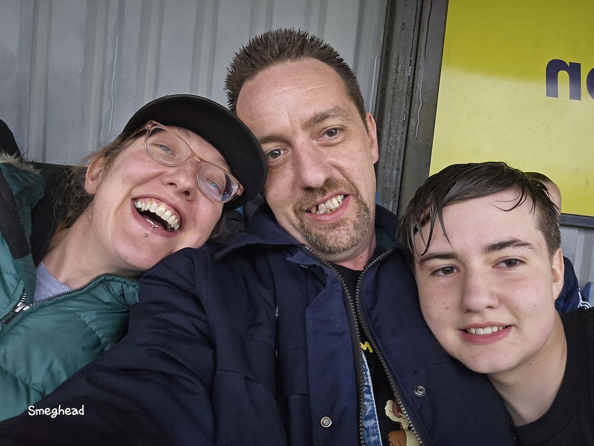 DannyPot's tweet image. Enjoying a rainy afternoon with @BitcoinMitch &amp;amp; @JippysHouse at @CTFC1904. Rain doesn't bother us! 😂🤣