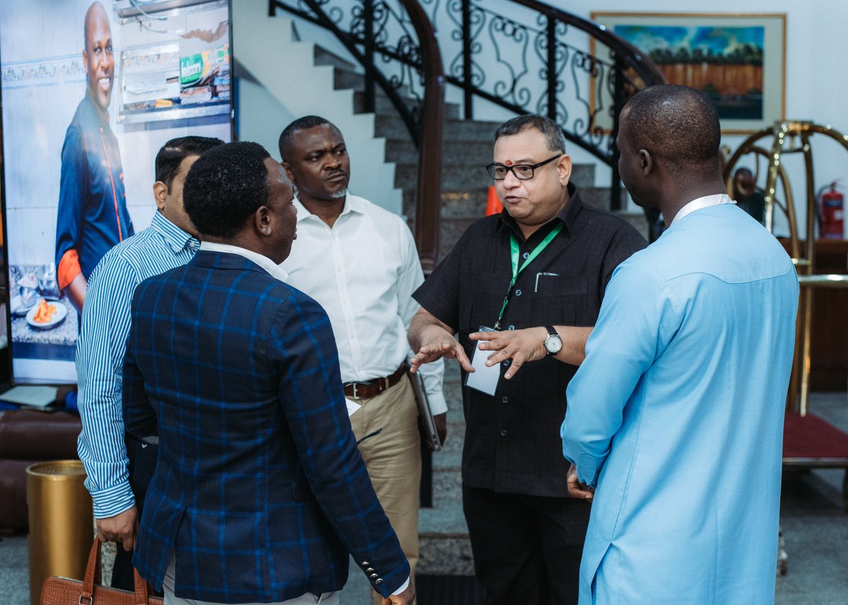 OneAcreFund_NG's tweet image. The National Stakeholders' Dialogue on Food Security was a powerful gathering of policymakers, agribusiness leaders &amp;amp; development partners!

📸 Swipe through for key moments—engaging panels, innovative ideas &amp;amp; actionable solutions for a food-secure Nigeria.
