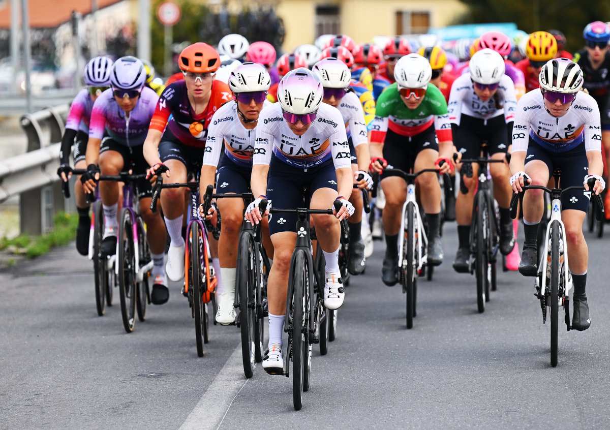 UAETeam_LIMAD's tweet photo. @ElisaLongoB lit up the first @Milano_Sanremo Women with a bold attack, caught just meters from the line. What a ride! Bravo, Elisa! Good job Team!
📸 @GettySport
#SanremoWomen #milanosanremo #classicissima #UAETeamADQ #UnitedToBeStronger #BeyondLimits https://t.co/XMYN9ssfVb