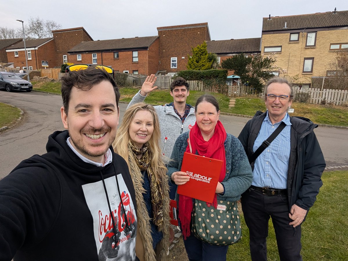 Nearly 50 <a href="/UKLabour/">The Labour Party</a> activists out in Northampton South today for our flying start weekend.

Hundreds of positive conversations about Labour's plans to fix West Northamptonshire Council.