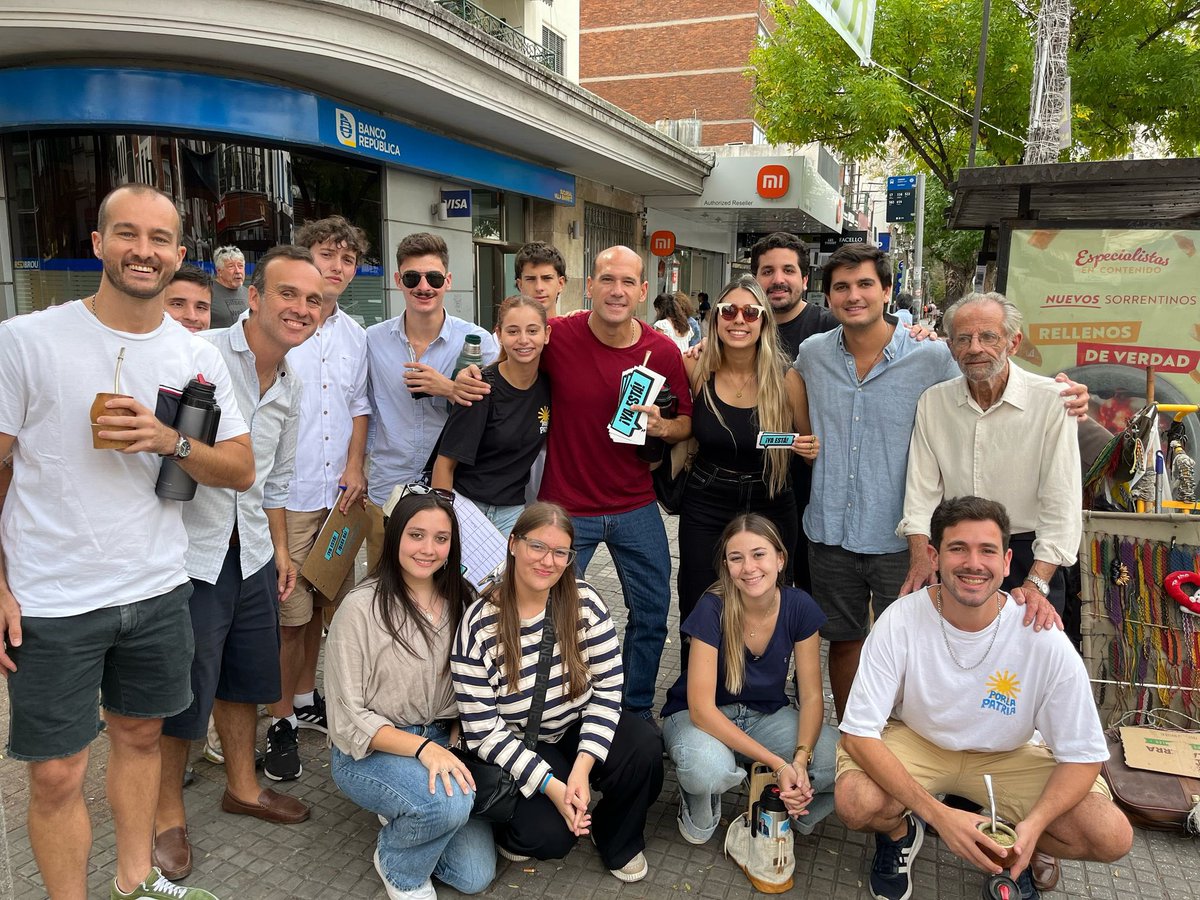 A cambiar Montevideo con <a href="/MartinLemaUy/">Martin Lema</a> y <a href="/JBarriosBove/">Javier Barrios Bove</a> 🙌🏼

#YaEstá