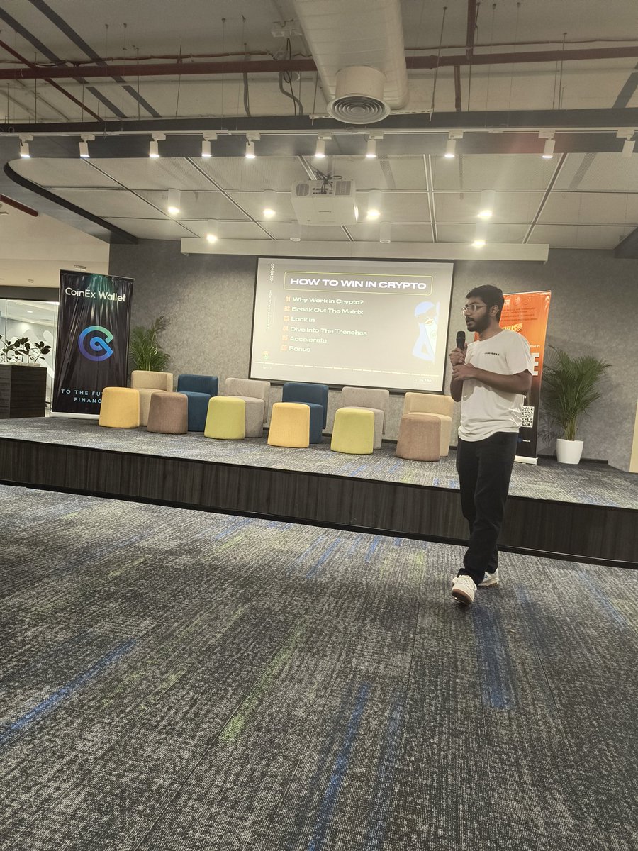 Prashantz7's tweet image. Just attended an amazing IRL session of &quot;Web3 Mai Bahut Scope Hai&quot; hosted by @iamsmitpatel_ at Chennai!

Insightful discussions, practical tactics, and genuine connections Web3 is NOT a MLM, guys! 😂 It&apos;s about real opportunities💸 and innovation🚀Thanks to @WH_India @hack_verse