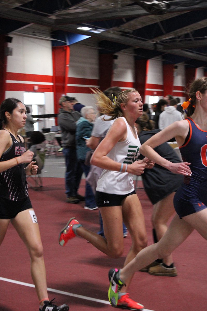 Bridget Kemp finished 5th overall in the 3200. First time running sub-12! #synergy