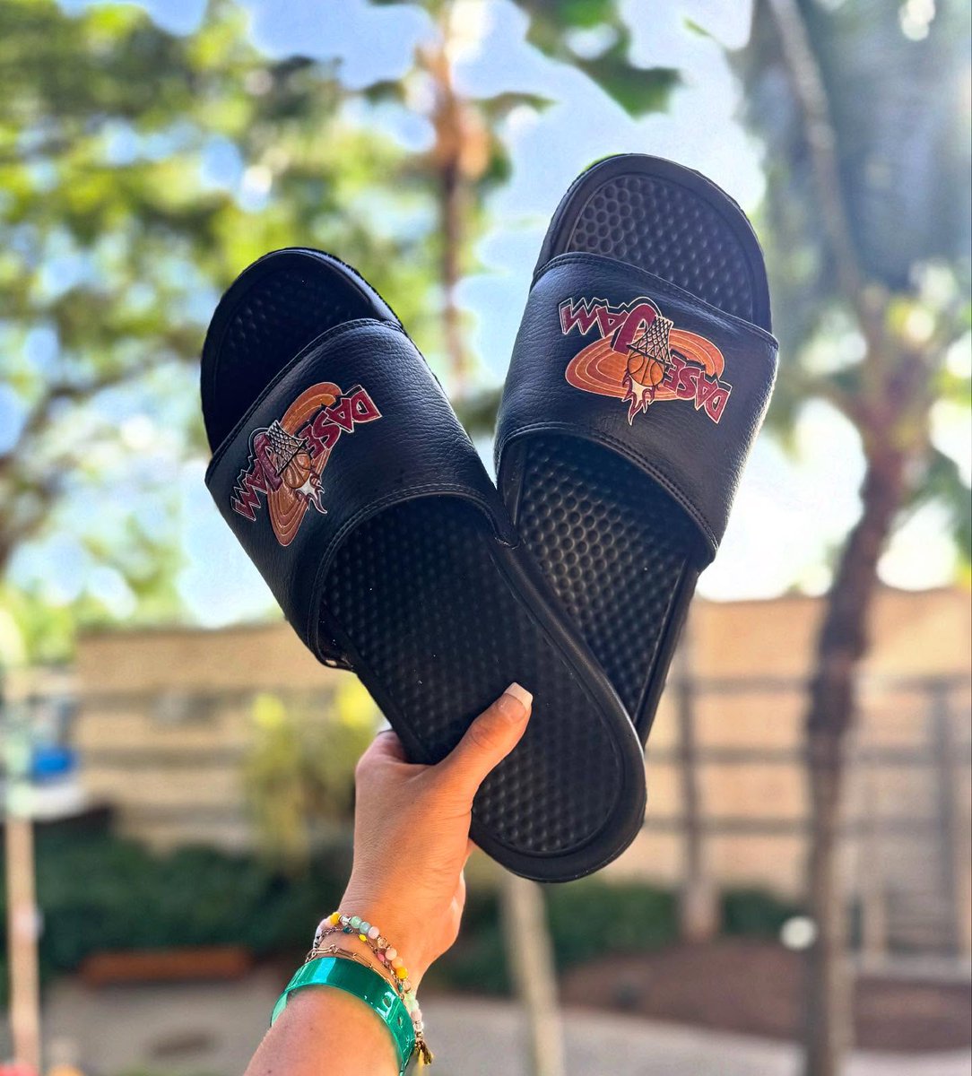 prideslides tweet media