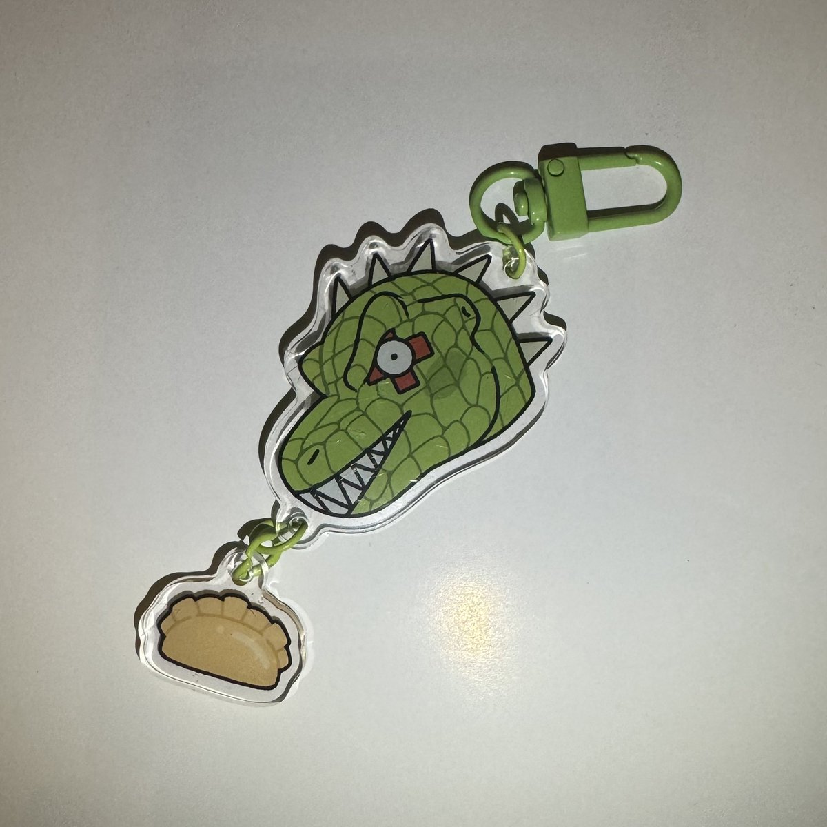AM Haveson 🏳️🌈 🦖looking for prop work🦕 tweet media