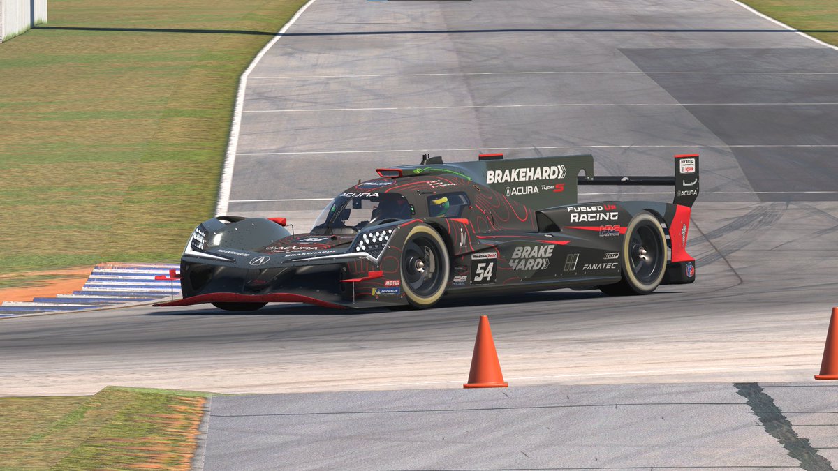 4 hours down and currently your overall leader 😏

54 is flying with <a href="/JordanOwens45/">Jordan Owens</a> behind the wheel!