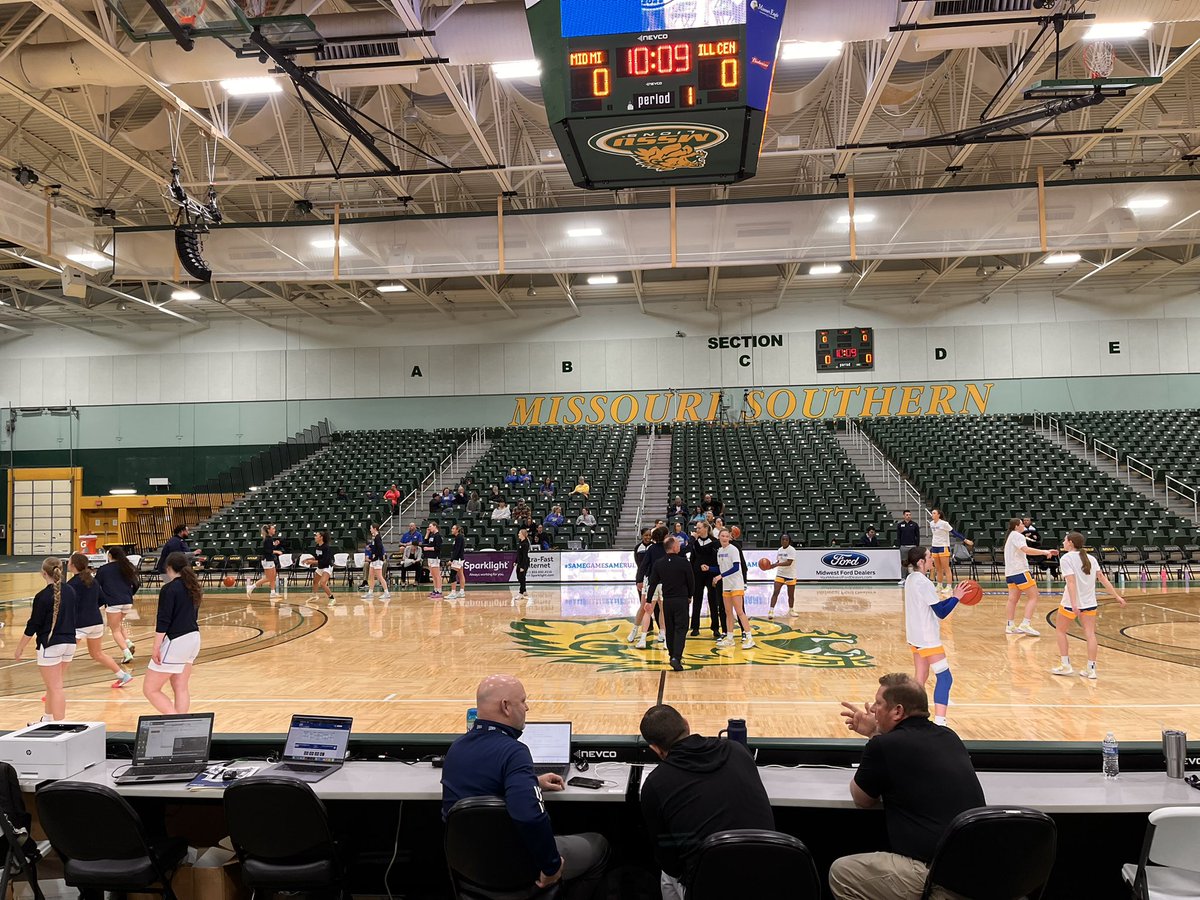 Ricardo Resio (@saginawmosquito) on Twitter photo <a href="/LakersMid/">Mid Michigan Laker Athletics</a> Nation it is time to stand up and be counted. Tip off in less than 10 minutes. <a href="/MidMichWbb/">Mid Michigan College WBB</a> <a href="/mccaa1926/">MCCAA</a> <a href="/NJCAARegion12/">NJCAA Region 12</a> <a href="/NJCAABasketball/">NJCAA Basketball</a> <a href="/LakersMid/">Mid Michigan Laker Athletics</a> Nation it is time to stand up and be counted. Tip off in less than 10 minutes. <a href="/MidMichWbb/">Mid Michigan College WBB</a> <a href="/mccaa1926/">MCCAA</a> <a href="/NJCAARegion12/">NJCAA Region 12</a> <a href="/NJCAABasketball/">NJCAA Basketball</a>
