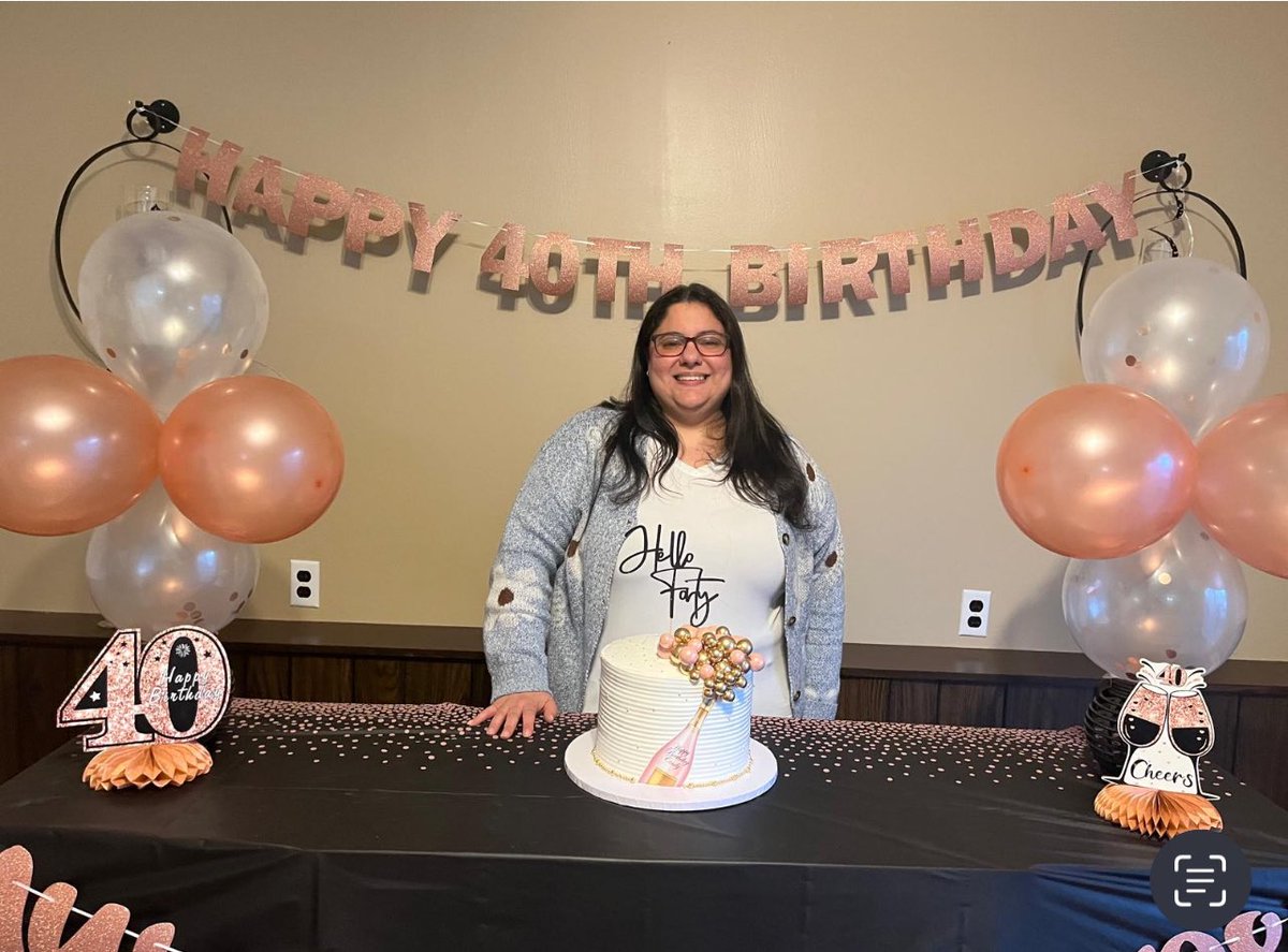 Cgomez322's tweet image. It’s my birthday today woo hoo 

It’s balloon day 🎈 

#birthday #forty 

amazon.com/hz/wishlist/ls…