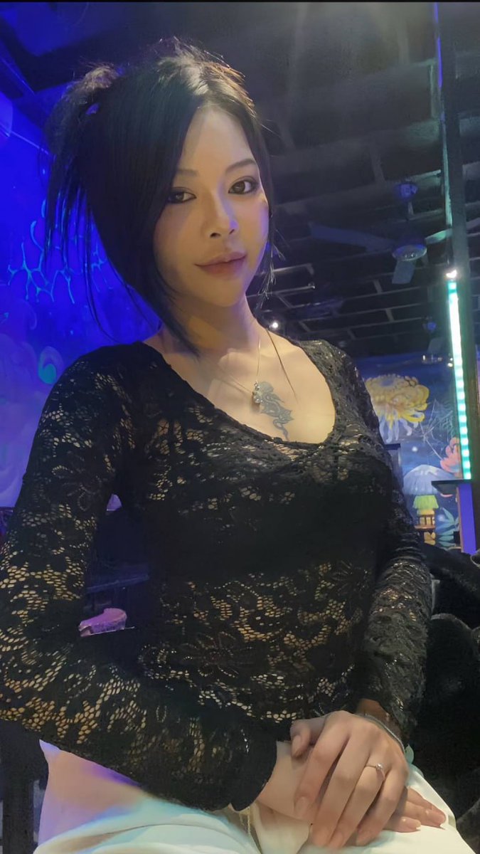 AdaRodrigu42674's tweet photo. Sài gòn bình dương vũng tàu check hàu ngon đi nè 
https://t.co/7MhMGQw00z https://t.co/7nj0BzFbgg
