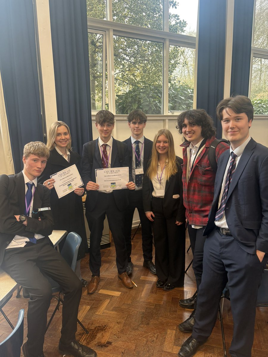 We took 2 delegations to the inaugural DCHS MUN Conference. We had a number of students give speeches, make proposals and submit resolutions. Congratulations to our triumphant French delegation who took home best overall delegation and best individual delegate awards!