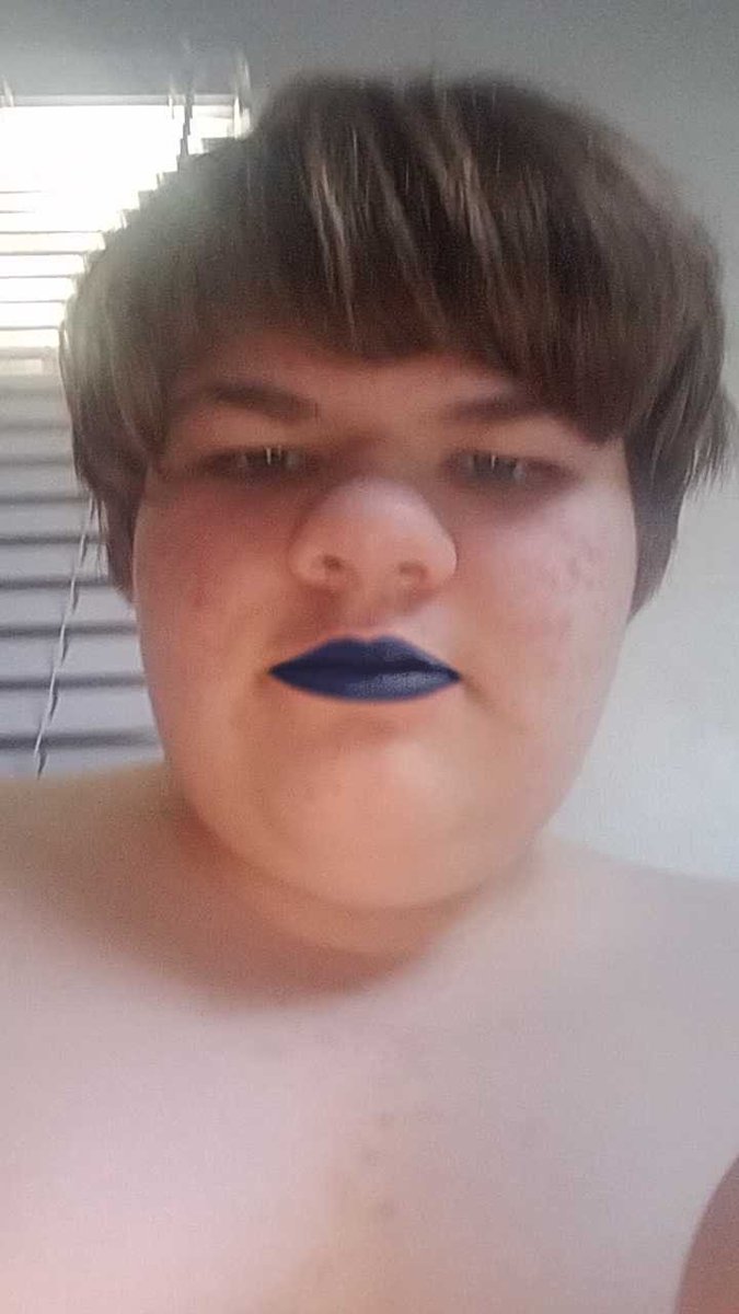 peonryan's tweet photo. did i glow up? https://t.co/8nb0km5R8E