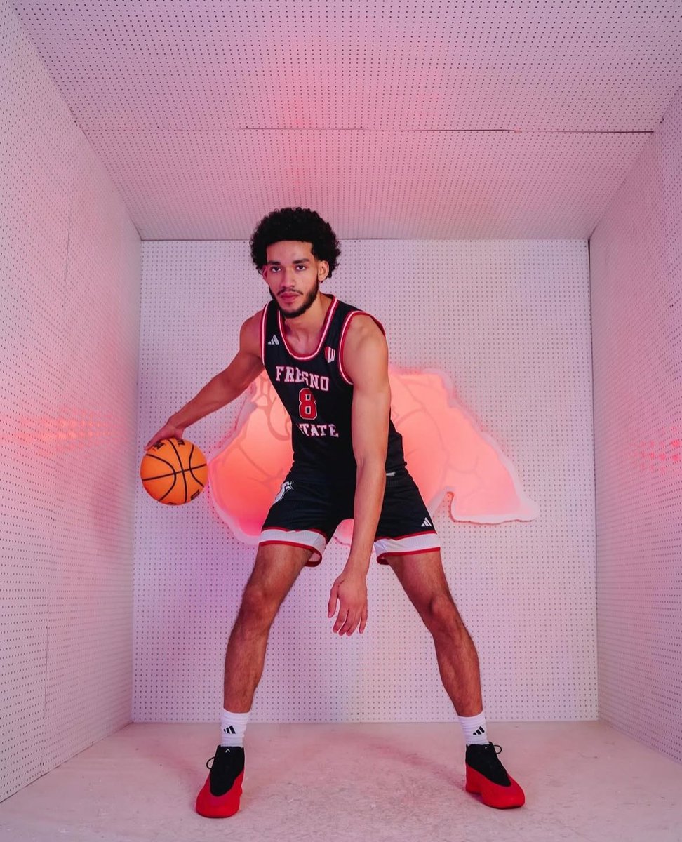 Al Scott (@alscott1998) on Twitter photo Fresno State forward Alex Crawford (Chula Vista) is entering the transfer portal, per <a href="/FresnoSportsMag/">Fresno Sports Magazine</a>.
Crawford averaged 11.5 PPG and 4.3 RPG on 49.1% shooting this past season for the Bulldogs. Fresno State forward Alex Crawford (Chula Vista) is entering the transfer portal, per <a href="/FresnoSportsMag/">Fresno Sports Magazine</a>.
Crawford averaged 11.5 PPG and 4.3 RPG on 49.1% shooting this past season for the Bulldogs.