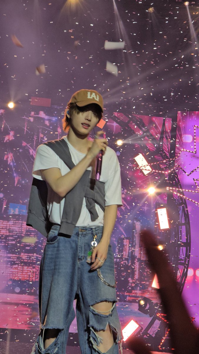 _XuHaoRon's tweet image. AS USUAL!!! NO WATERMARK PICTURES FOR YOU GUYS!!! 

#KNOCK_ON_Vol_1
#BOYNEXTDOORinMANILA
#KNOCK_ON_Vol_1_In_Manila
#BOYNEXTDOOR #보이넥스트도어