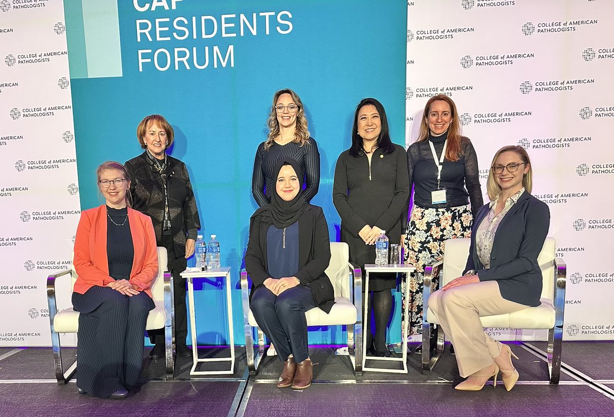 DrBuiPathology's tweet image. Happy to connect with pathology residents and fellow board member of College of American Pathologists (CAP) from #Florida at CAP’s Spring Residents Forum. ⁦@Pathologists⁩ ⁦@CAPFndn⁩ ⁦@USFpathology⁩ ⁦@MarciGrace9⁩ ⁦⁦@CarmenGomezMD⁩ @MoffittNews⁩