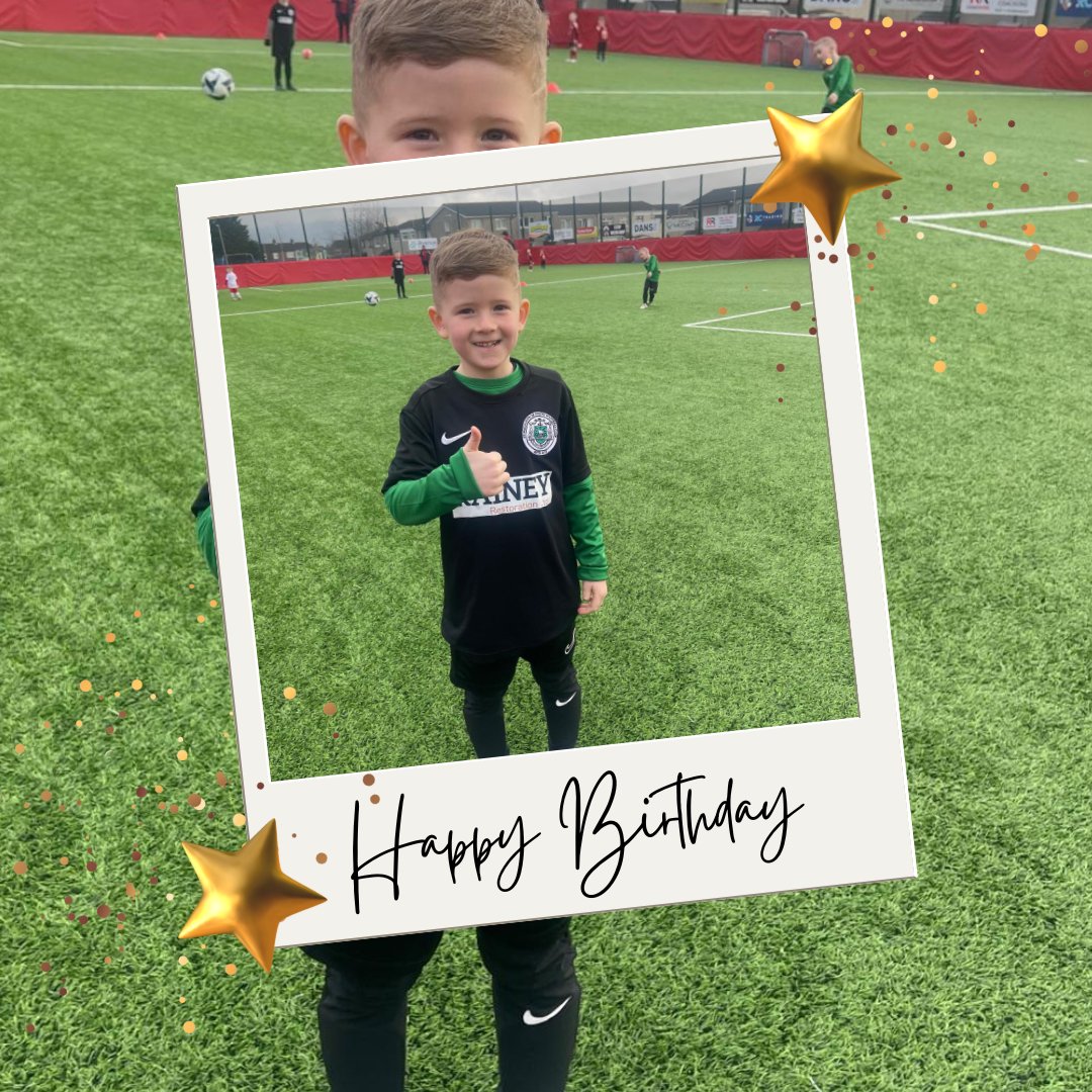 Happy Birthday to St Malachy’s own Bobby Magill!
Flying the flag in the <a href="/fonaCAB/">fonacab</a> Development League and doing it in style — have a brilliant day, Bobby!
#HappyBirthday #fonaCABLeague #StMalachysTalent