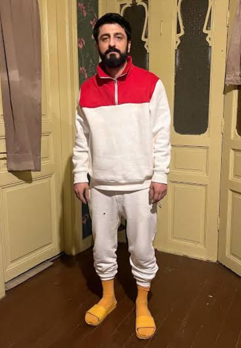 Ekrem imamoğlu'na iftira atan gizli tanığı buldum gençler. Bu bir ihbardır. 
#cağlayanadliyesi