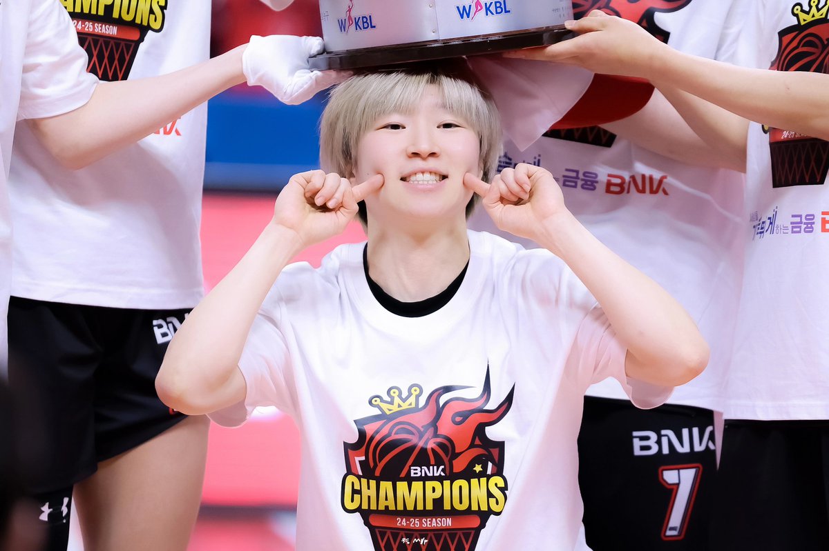 soomyeonbujok's tweet photo. MVP ! #안혜지 https://t.co/0WVZd9H7ex