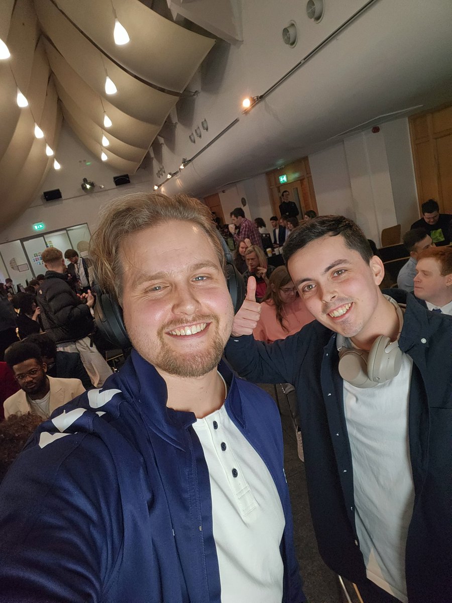 I beat Shaneak!!! Loser's top 8 qualifier vs <a href="/OctavePac/">Octave</a> now!
twitch.tv/teamregengg