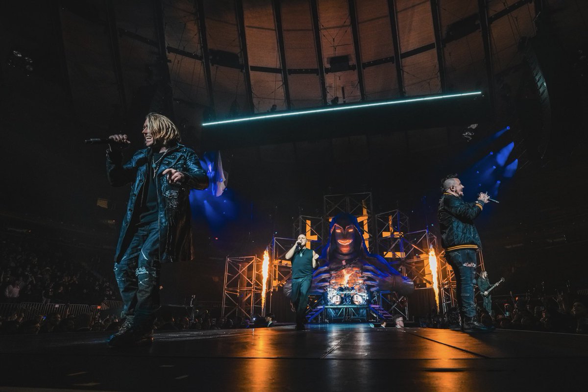 Three Days Grace tweet media