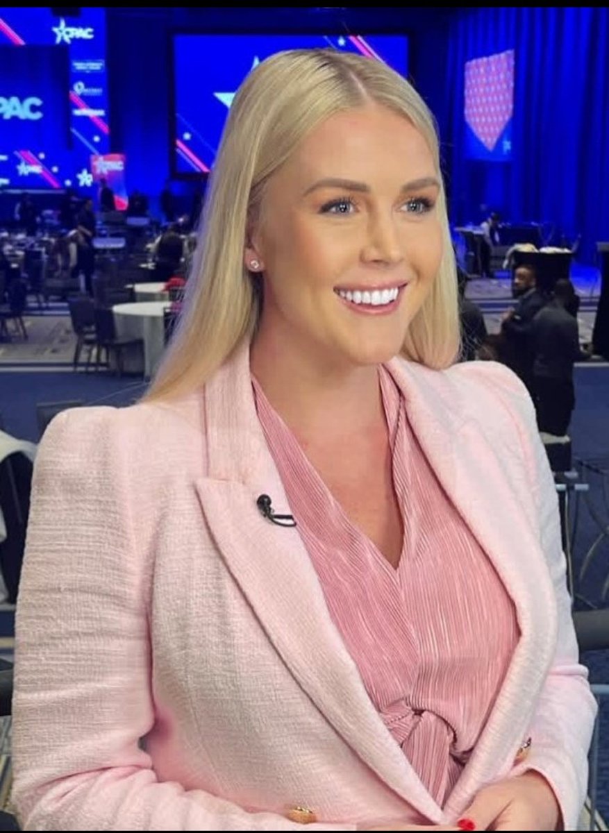 Karoline Leavitt is now officially the most liked new White House press secretary in American history.
Drop a❤ for Karoline!!
