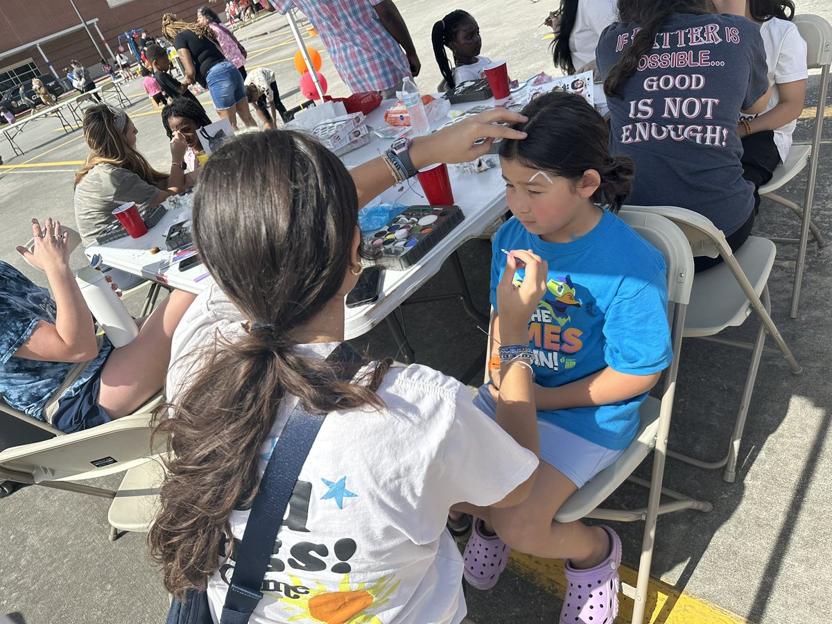 K Bonilla tweet media