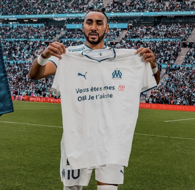 Je t’aimais, je t’aime et je t’aimerai.