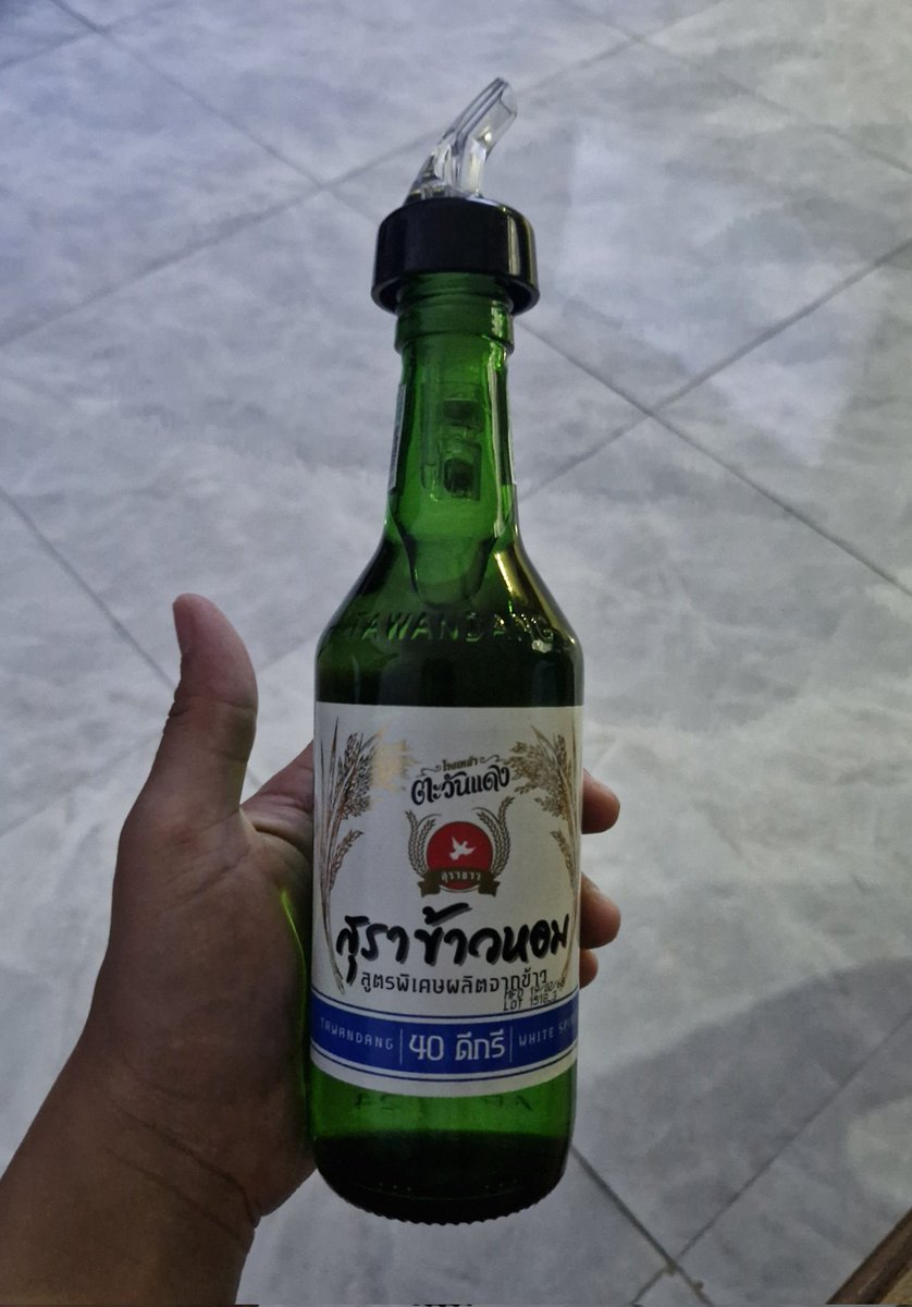 Jxssxlxn_'s tweet image. ให้หัวมันทิ่มกันไปข้าง