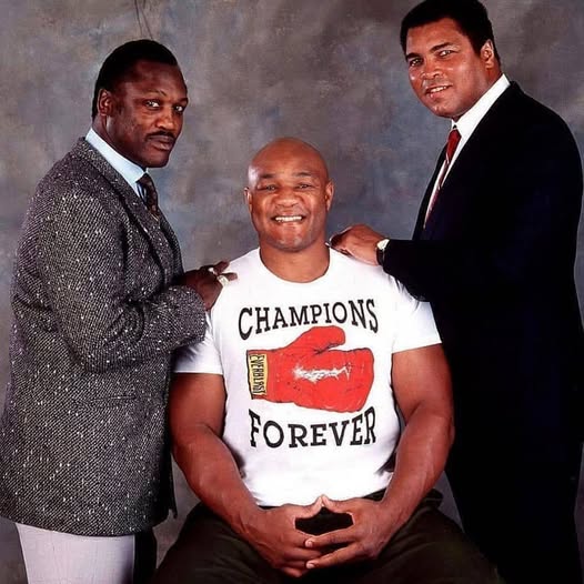 DondoDave's tweet image. The Titans of Boxing are now all gone. The greatest era in boxing IMO the 1970s Heavyweights division. 🥊