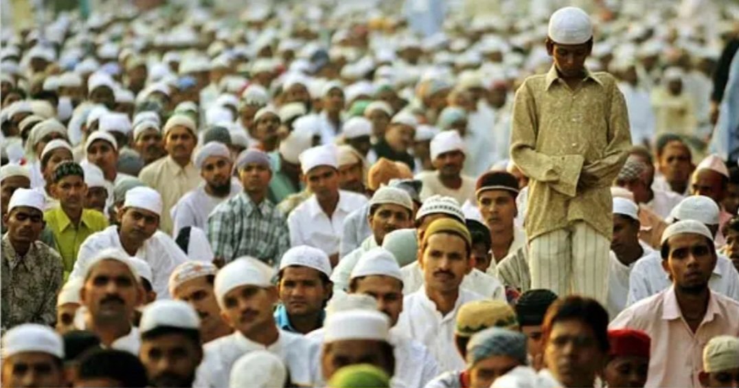 Preparing for Ebrahim Rasool's homecoming at Cape Town International.