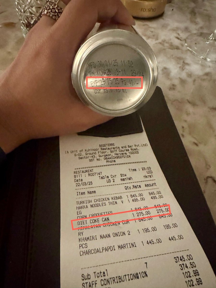 ArAarti's tweet photo. Visited Begeterre Gurgaon and ordered a diet can with an MRP of ₹40. Shockingly the outlet charged us ₹275 for the same can! This kind of overpricing is unacceptable @jagograhakjago @DeptConsumerAff @fssaiindia #Overpricing #UnfairBilling #MRPViolation #ConsumerRights #FSSAI https://t.co/b7Xzujw7kv