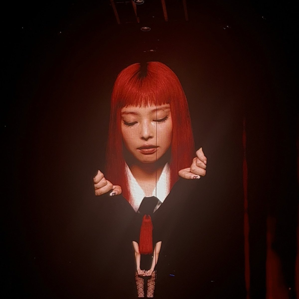 ivyblinkx's tweet image. MY ruby experience in Paris 💃🏼
- a little thread 🧵
#jennie #RubyExperience #JENNIEinParis