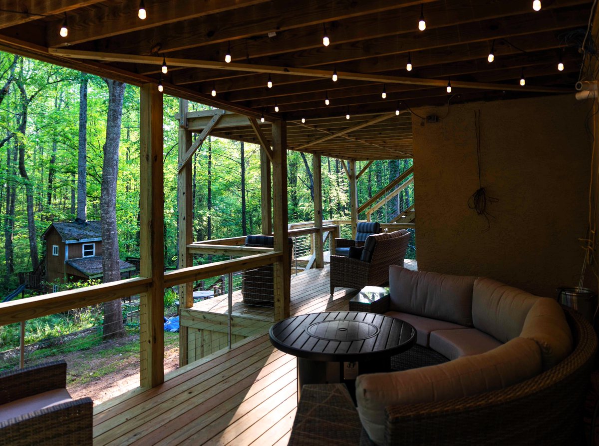ngedecks1's tweet image. Transform your deck into an evening retreat with lighting designed for ambiance. #DeckLights #CozyNights #OutdoorEnjoyment #NorthGeorgiaEliteDecks