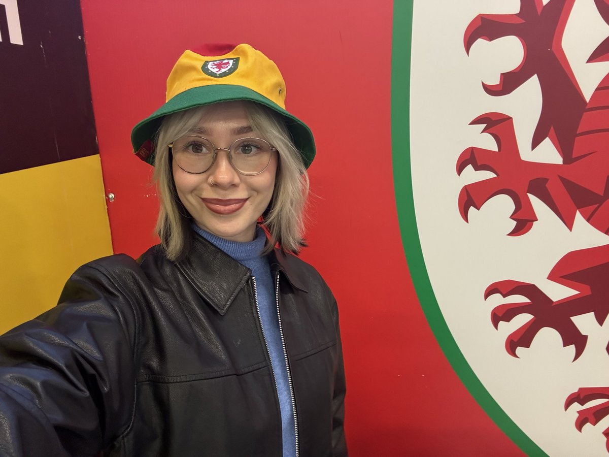Molly Palmer 🏴 (@mollsjayne) on Twitter photo Slamming tunes out of the Canton stand for the <a href="/Cymru/">Wales 🏴</a> game! 🏴
Come say hello if you’re coming x
Of course wearing SO58 on my lid ✨🧢 Slamming tunes out of the Canton stand for the <a href="/Cymru/">Wales 🏴</a> game! 🏴
Come say hello if you’re coming x
Of course wearing SO58 on my lid ✨🧢