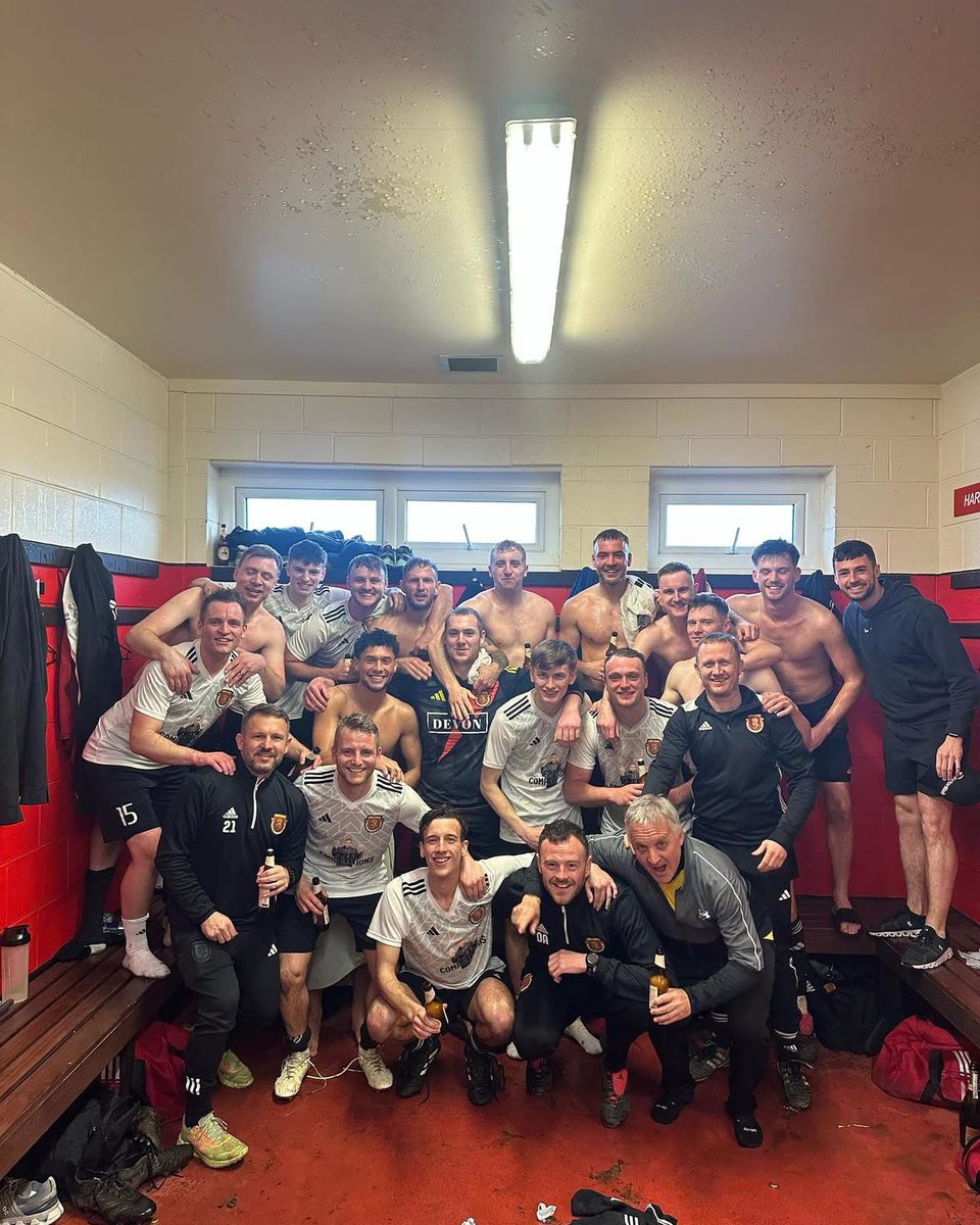 𝙋𝙍𝙊𝙈𝙊𝙏𝙀𝘿

Millom AFC are promoted to the West Lancashire Premier Division.

#MillomAFC🔴⚫️