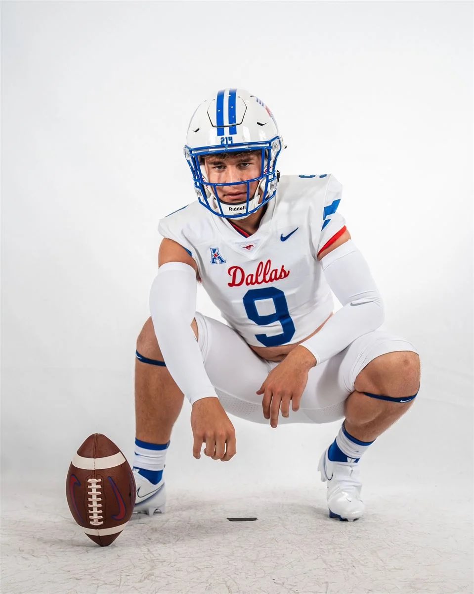 SMU QB Tyler Aronson has entered the transfer portal. 

Aronson was a 4-star recruit in the 2024 class.