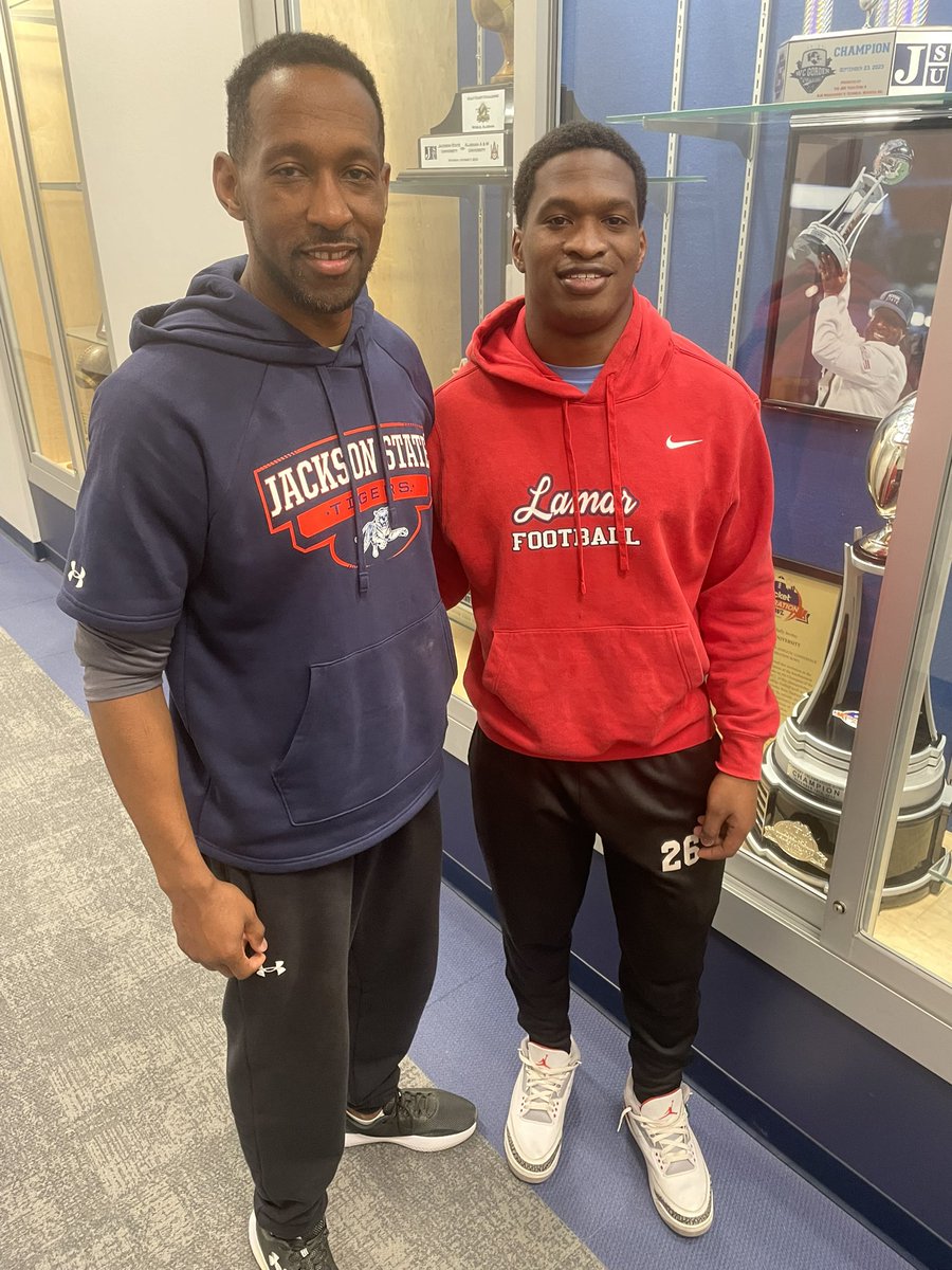 Tyler Brown (@tyler_brown06) on Twitter photo Great junior day experience <a href="/gojsutigersfb/">Jackson State Football</a> and conversation with <a href="/CoachJMSanders/">Justin Sanders</a> <a href="/jland2/">Jacob Land</a> <a href="/hoponit59/">Adrian Coach Hop Hopkins</a> <a href="/CoachNorwood14/">McLeod Norwood</a> <a href="/mwhiting18/">Matthew Whiting</a> <a href="/Keal1k/">MiKeal Willis</a> <a href="/LamarSchool_fb/">Lamar School Football</a> <a href="/MauriceMilsap/">Coach Milsap</a> Great junior day experience <a href="/gojsutigersfb/">Jackson State Football</a> and conversation with <a href="/CoachJMSanders/">Justin Sanders</a> <a href="/jland2/">Jacob Land</a> <a href="/hoponit59/">Adrian Coach Hop Hopkins</a> <a href="/CoachNorwood14/">McLeod Norwood</a> <a href="/mwhiting18/">Matthew Whiting</a> <a href="/Keal1k/">MiKeal Willis</a> <a href="/LamarSchool_fb/">Lamar School Football</a> <a href="/MauriceMilsap/">Coach Milsap</a>
