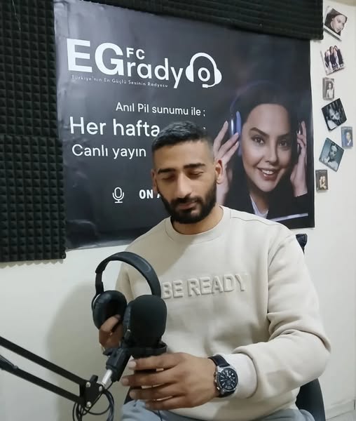 Egfc Radyo da Arabesk Özel yayını başladı 
Dinlemek için I instagram.com/egfcradyo/live/