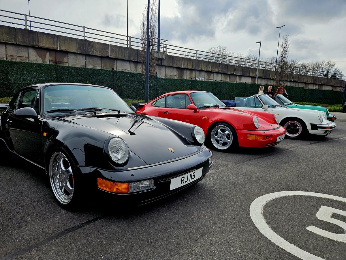 AF1D0N's tweet image. 