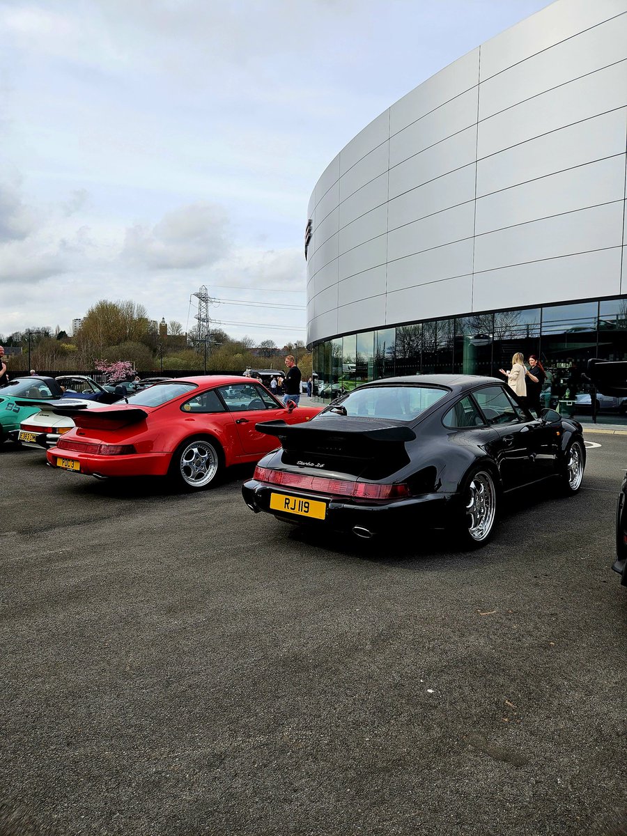 AF1D0N's tweet image. 