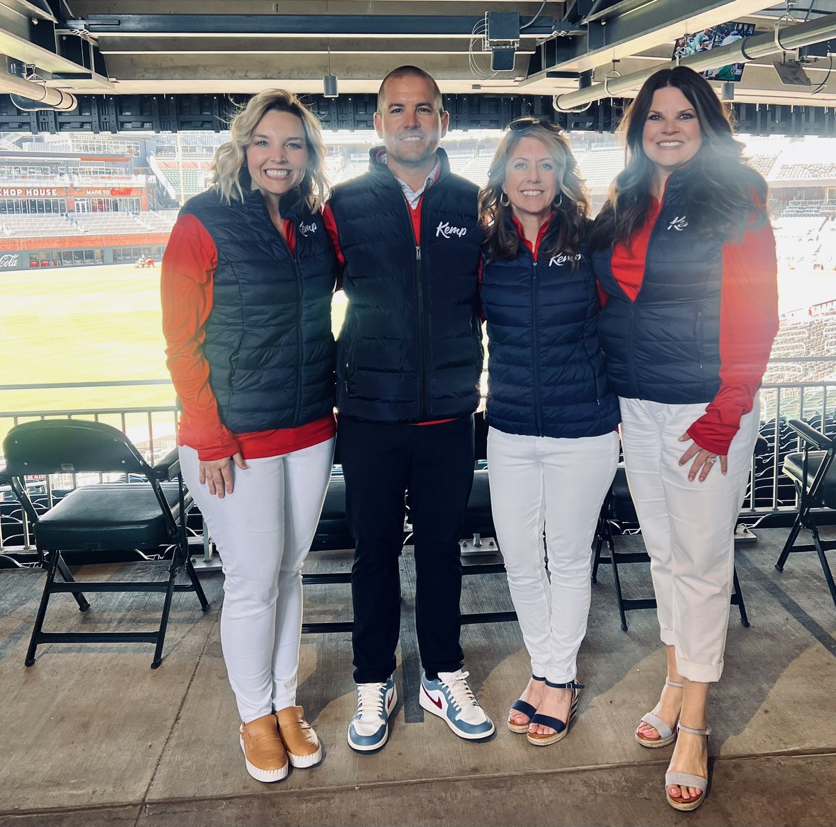 AllisonGurski's tweet image. Great morning @TruistPark for the @CobbSchools Job Fair. We met a lot of eager and great educators! Thank you @Braves for hosting. #LearnLeadExcel