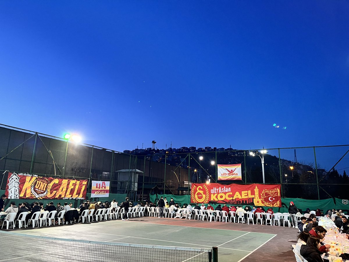 BİZ BİR AİLEYİZ KENETLENDİKÇE DAHA DA BÜYÜYEN!

Geleneksel iftar organizasyonumuzu @uakocaeli ile gerçekleştirdik. Katılım gösteren tüm ağabeylerimize ve arkadaşlarımıza teşekkür ederiz.

#ultrAslanUNI