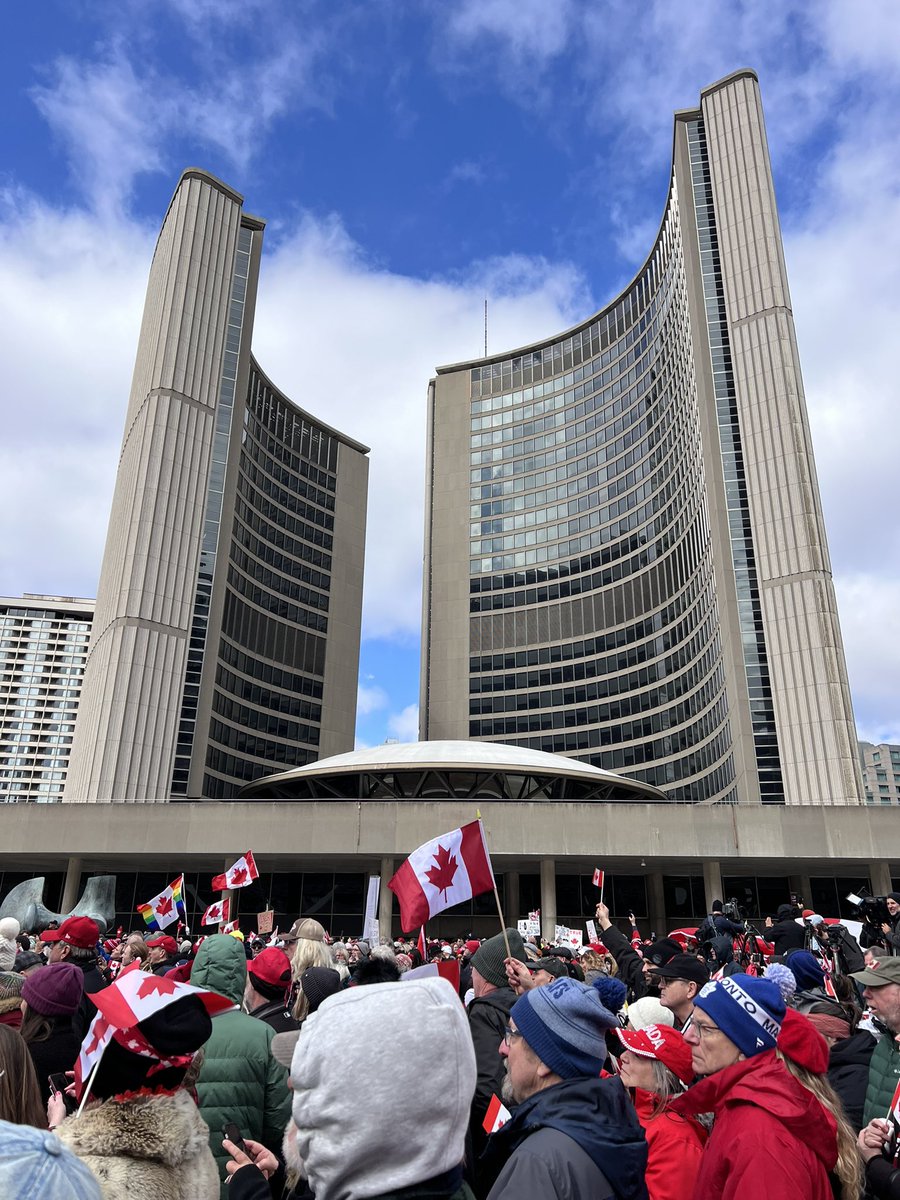 Tristan DowneDewdney (@tristantoronto) on Twitter photo 