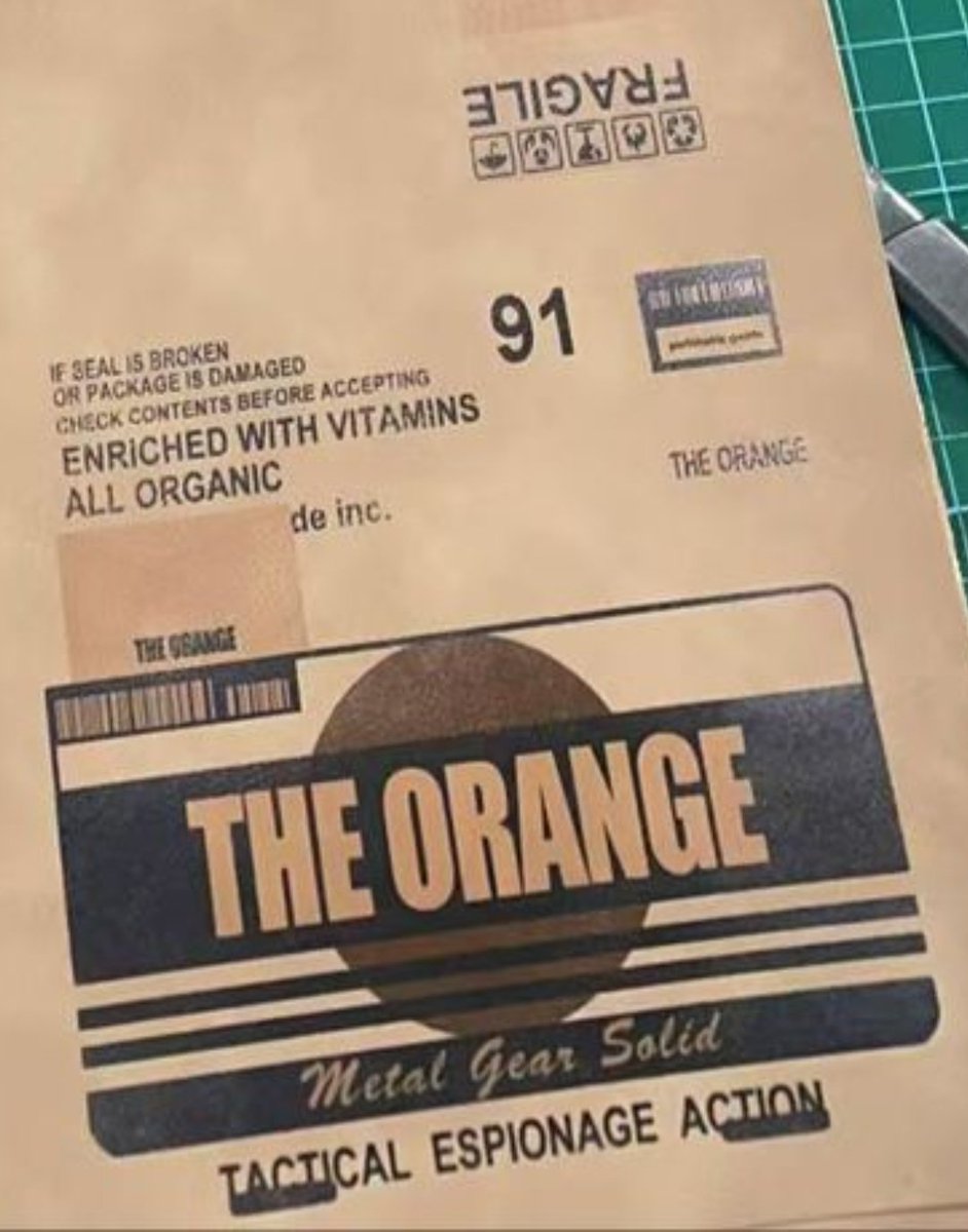 ManaMoonArt's tweet image. A box